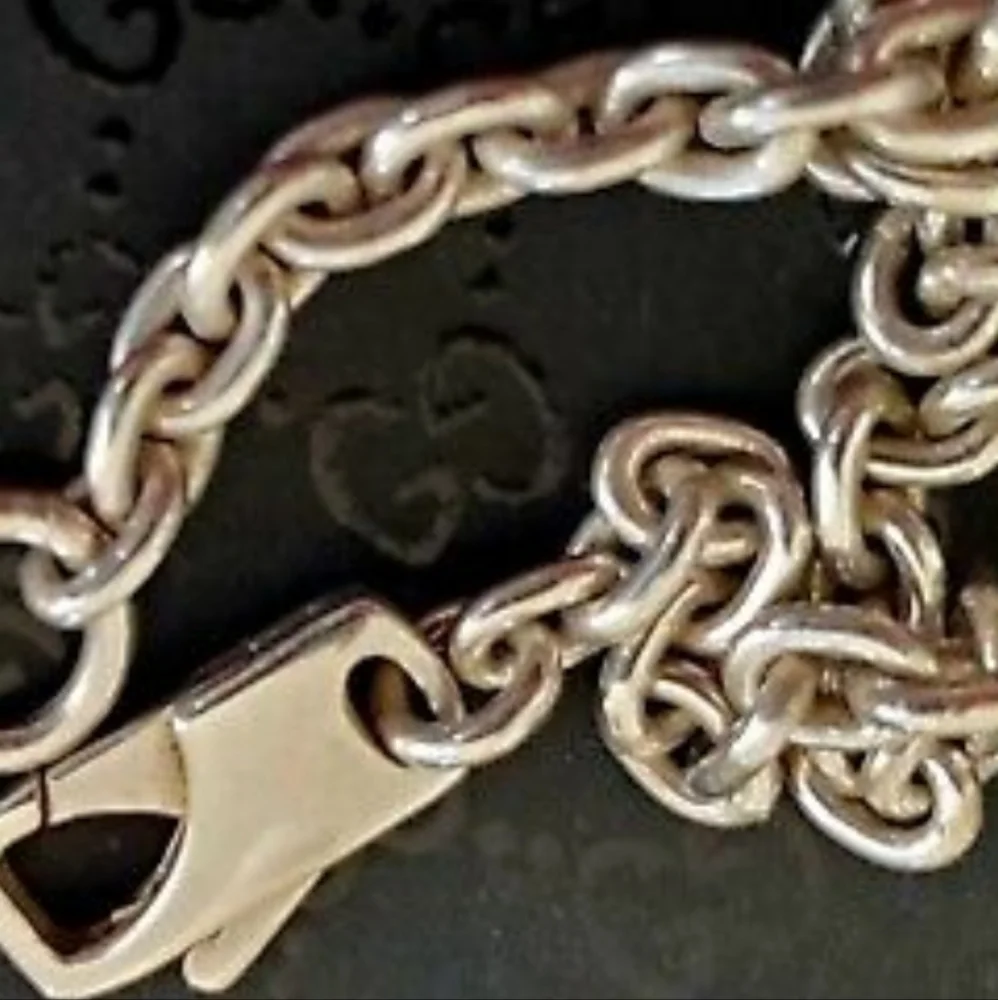 SALE! 🌟 GUCCI Statement G Necklace RARE